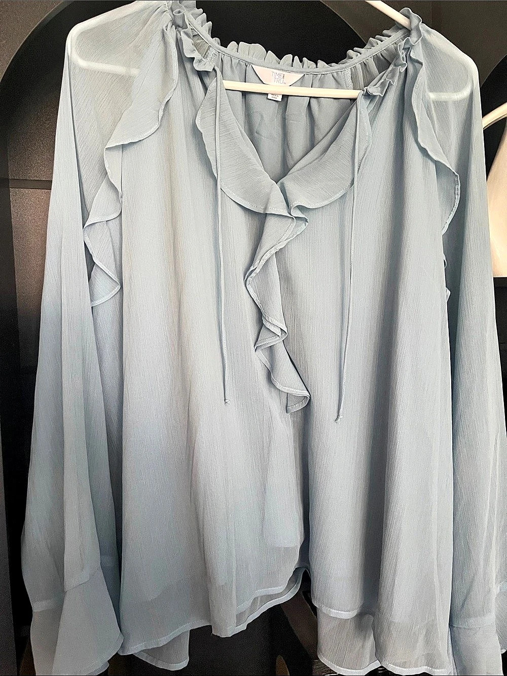 Time and Tru Ruffle Blouse in Blue Size XXXL (22) Like New